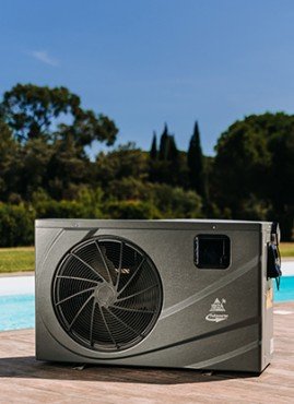 Pompes à chaleur de piscine pour profiter de sa piscine toute l'année, même en hiver, faire chauffer ou refroidir l'eau.
