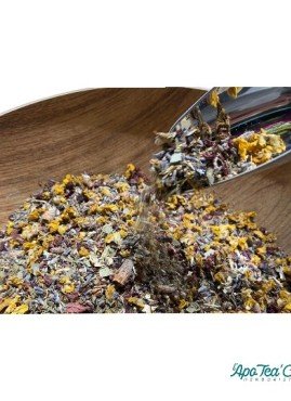L’Apotea’Pure est une tisane respiration de 80 g, composée de bouillon blanc, coquelicot, sureau, guimauve, thym, pin, lavande et eucalyptus. Un mélange aromatique et réconfortant, pensé pour offrir une pause douce et bienfaisante.

