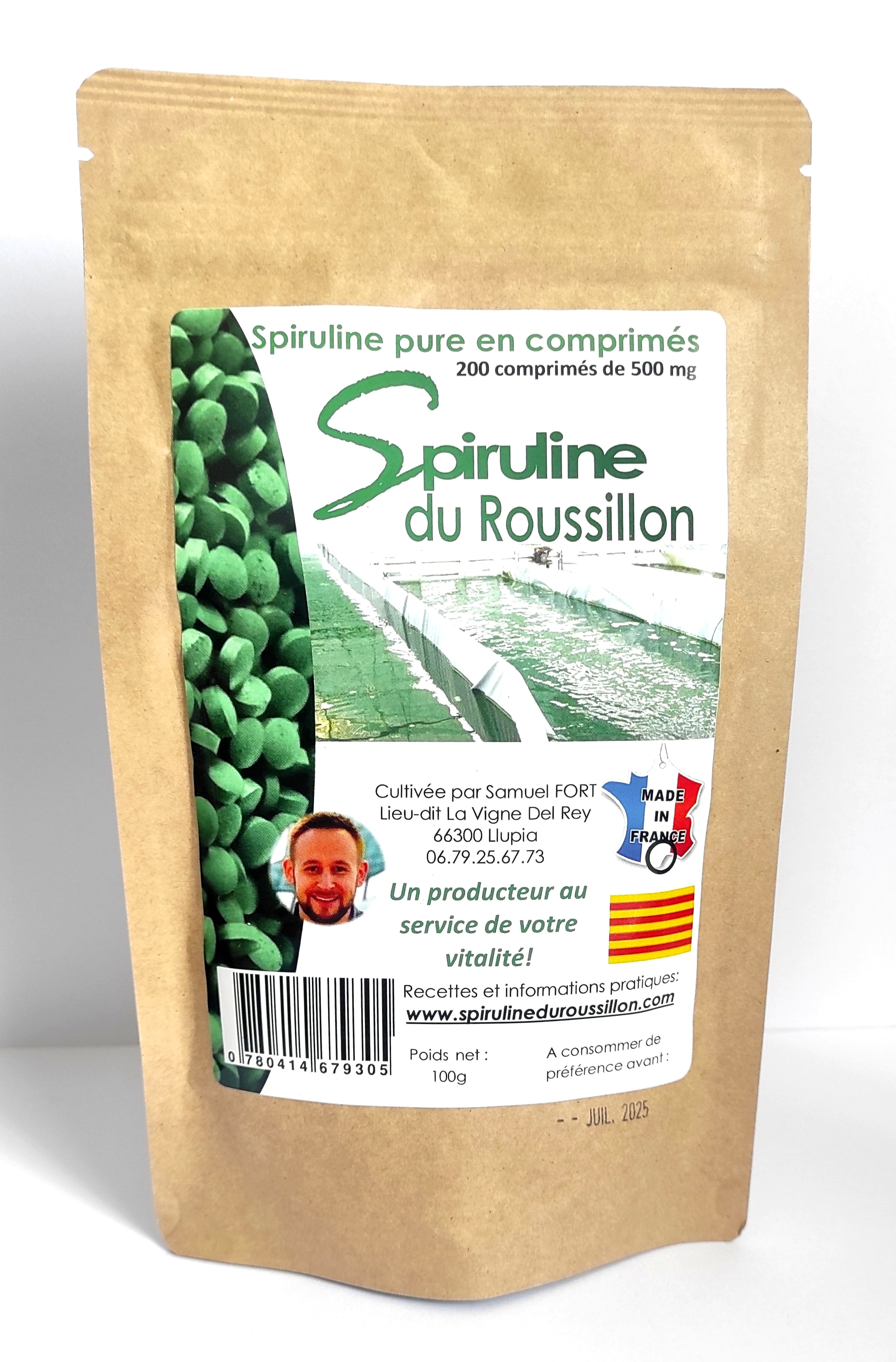 La spiruline en comprimés est façonnée à partir des paillettes de la Spiruline du Roussillon.